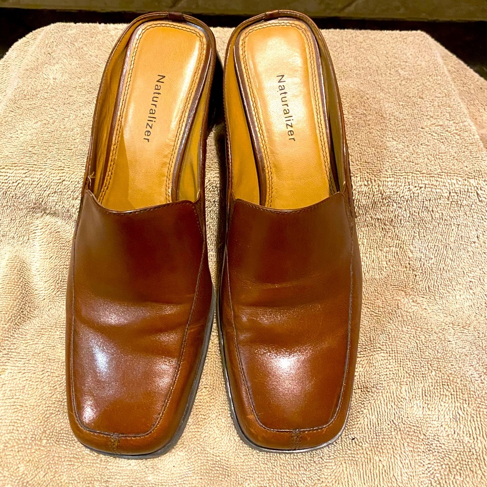 Naturalizer Mules